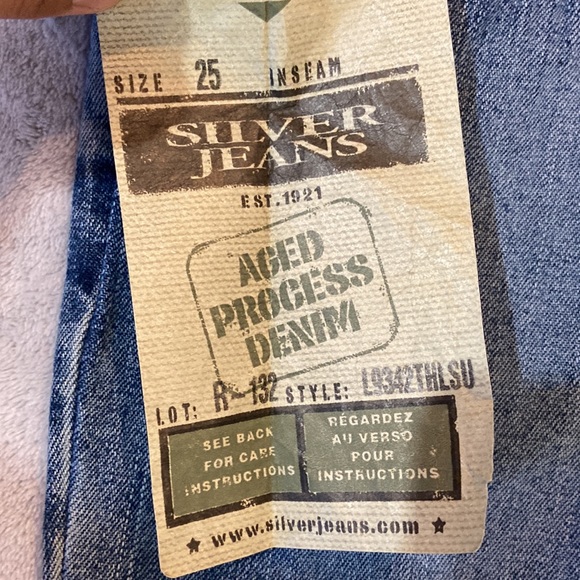 Silver Jeans Made In Canada Jeans size 25x32 - Picture 14 of 17